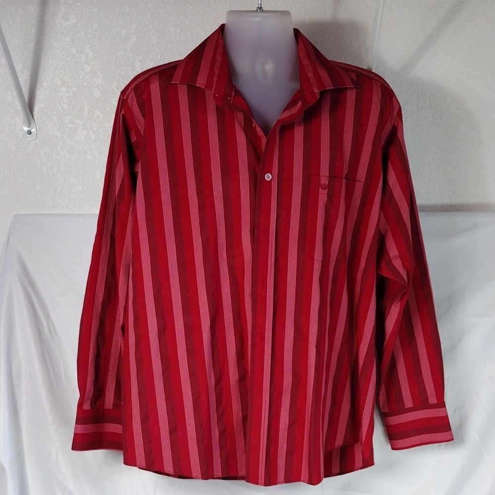 Men's Giorgio Armani dress shirt size 36 to 37 with 17 and a half inch neck